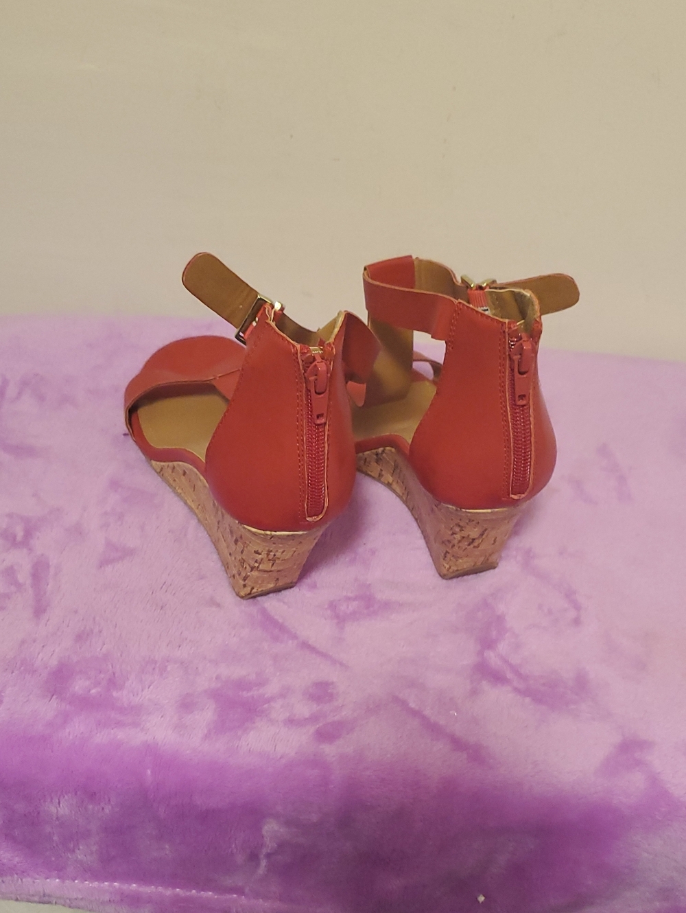 Reaction Kenneth Cole Red Cork Wedge Sandals with Back Zipper